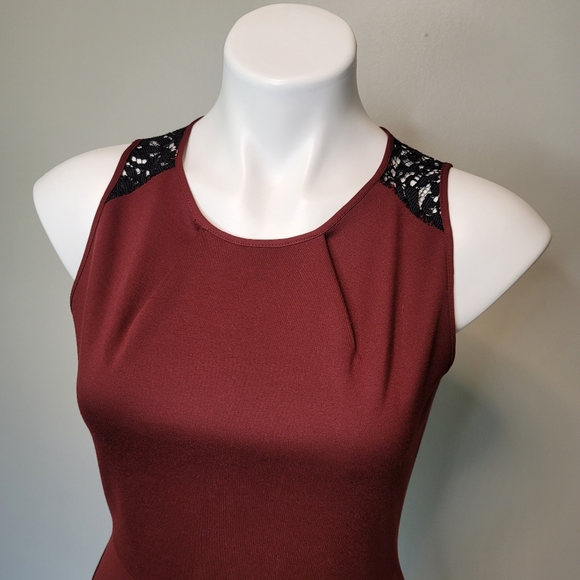 Mossimo Maroon Dress Sleeveless Black Lace Detail Small - Picture 4 of 11